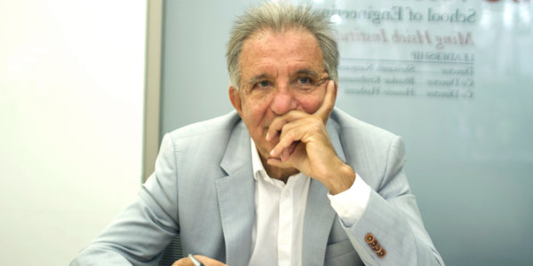 Aikaterini Laskaridis Foundation-Ο καθηγητής Θανάσης Φωκάς δίνει λύση σε ένα από τα μεγαλύτερα προβλήματα στην ιστορία των Μαθηματικών